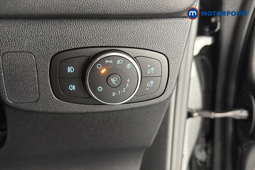 Ford Focus Active Manual Petrol Hatchback - Stock Number (1650339) - 11th supplementary image