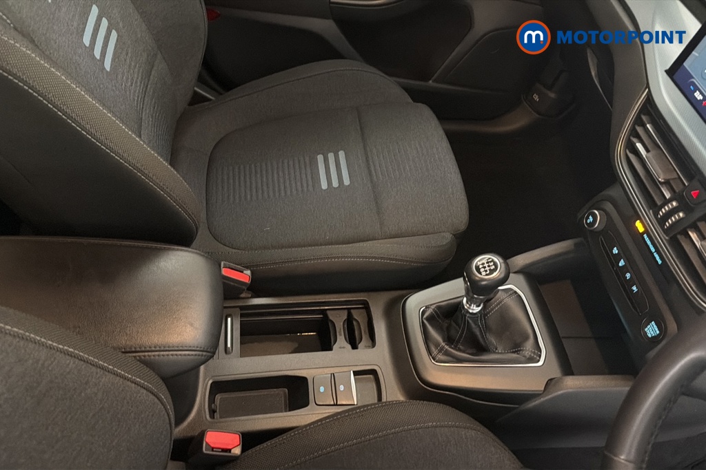 Ford Focus Active Manual Petrol Hatchback - Stock Number (1650339) - 15th supplementary image