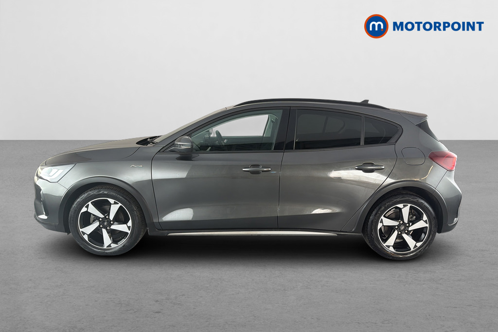 Ford Focus Active Manual Petrol Hatchback - Stock Number (1650339) - Drivers side