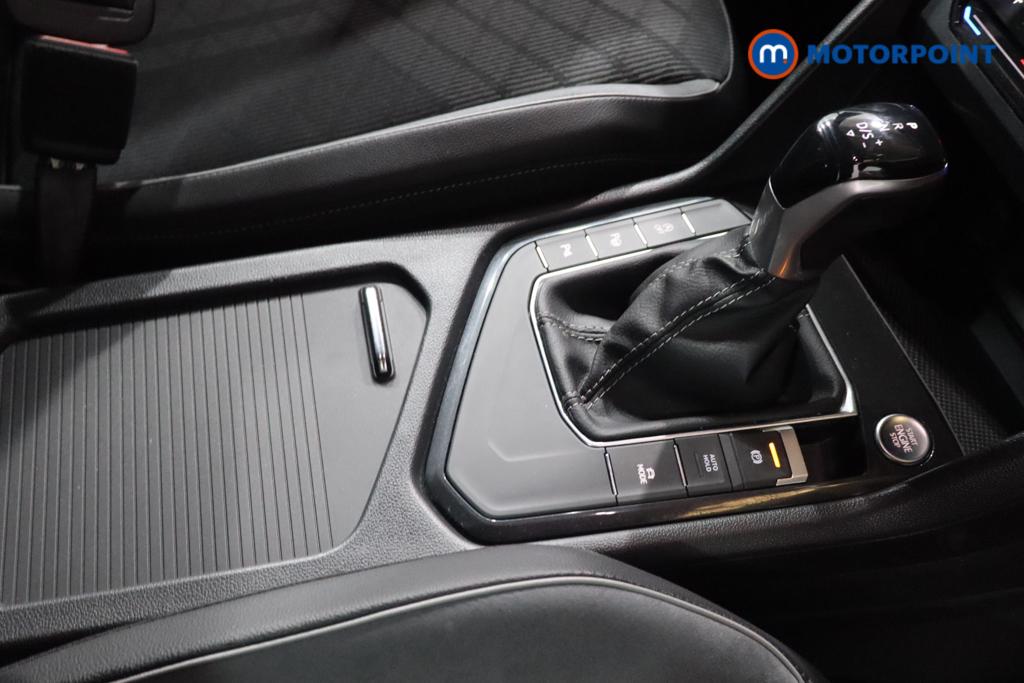 Volkswagen Tiguan R-Line Automatic Petrol SUV - Stock Number (1650405) - 8th supplementary image