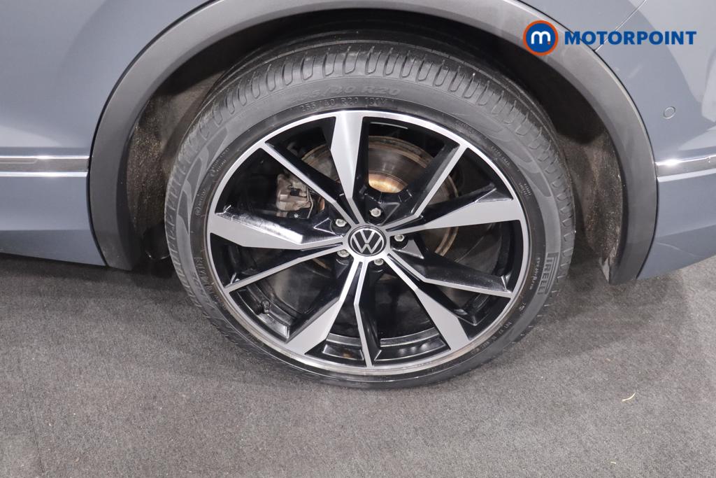 Volkswagen Tiguan R-Line Automatic Petrol SUV - Stock Number (1650405) - 22nd supplementary image