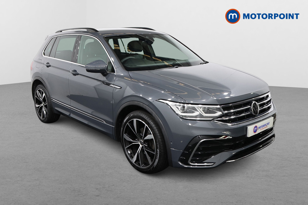 Volkswagen Tiguan R-Line Automatic Petrol SUV - Stock Number (1650405) - Drivers side front corner