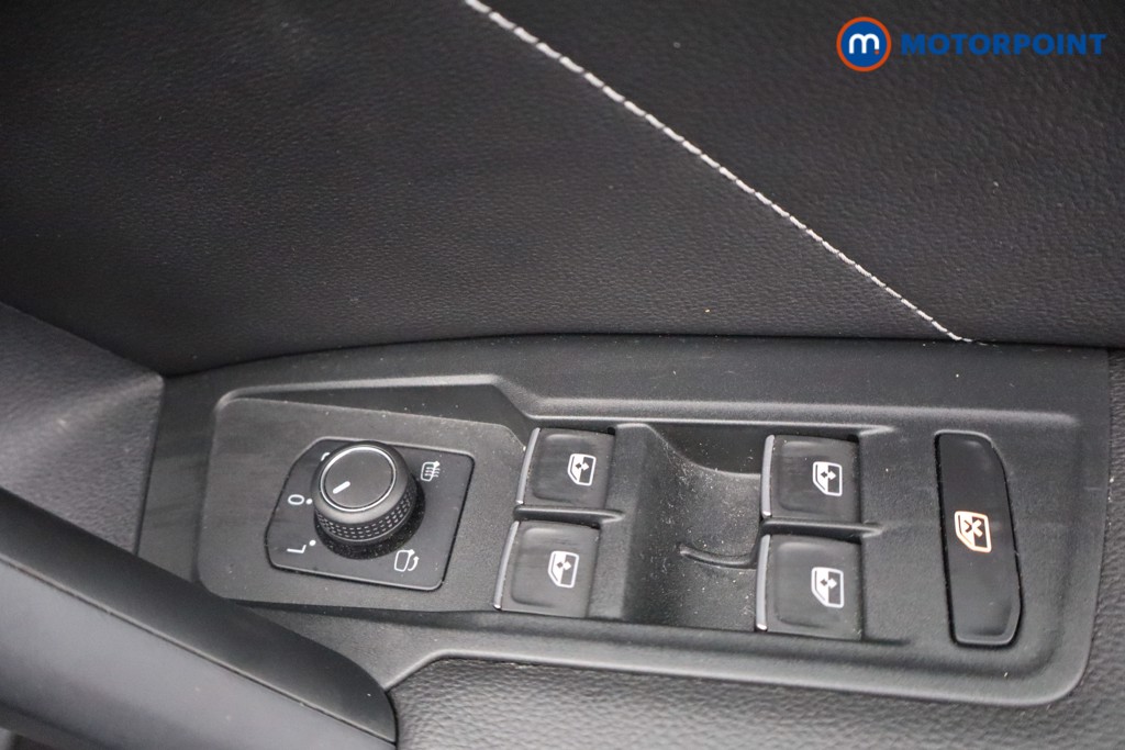 Volkswagen Tiguan R-Line Automatic Petrol SUV - Stock Number (1650407) - 11th supplementary image