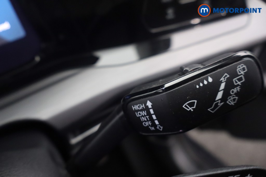 Volkswagen Golf Style Automatic Petrol Plug-In Hybrid Hatchback - Stock Number (1650441) - 21st supplementary image
