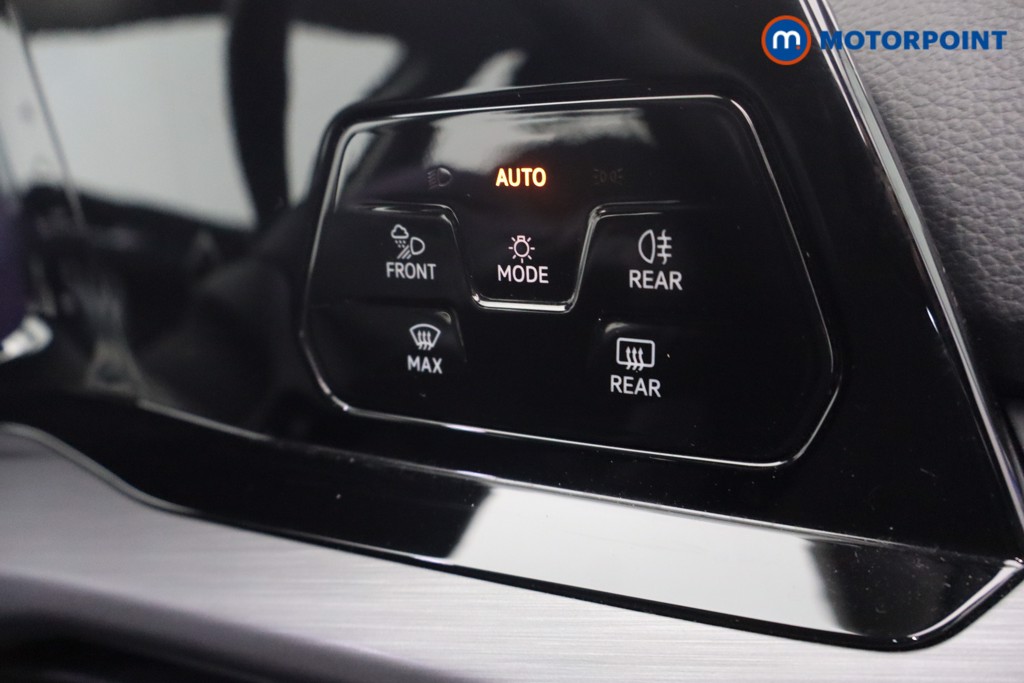 Volkswagen Golf Style Automatic Petrol Plug-In Hybrid Hatchback - Stock Number (1650441) - 22nd supplementary image
