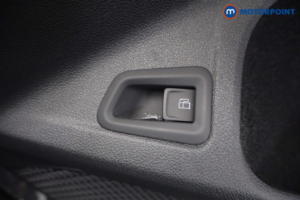 Volkswagen Golf Style Automatic Petrol Plug-In Hybrid Hatchback - Stock Number (1650441) - 27th supplementary image