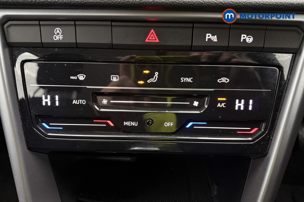 Volkswagen T-Roc Life Automatic Petrol SUV - Stock Number (1650542) - 11th supplementary image