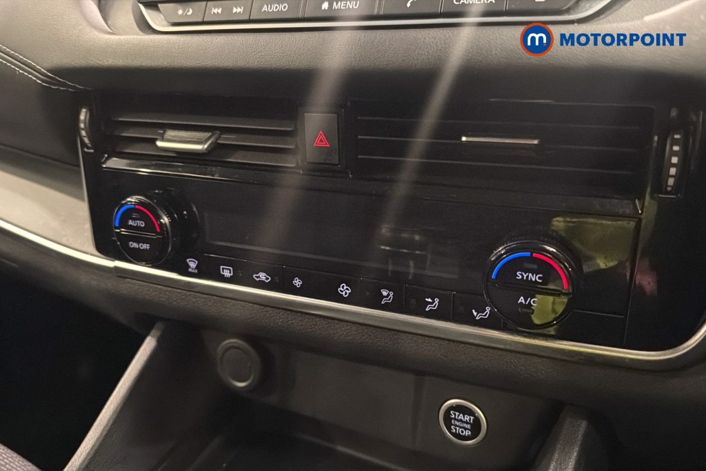 Nissan Qashqai Acenta Premium Manual Petrol SUV - Stock Number (1650543) - 12th supplementary image