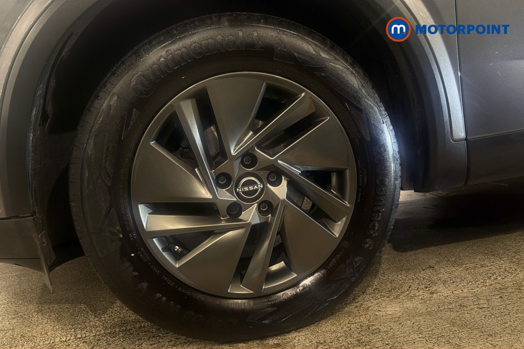Nissan Qashqai Acenta Premium Manual Petrol SUV - Stock Number (1650543) - 47th supplementary image