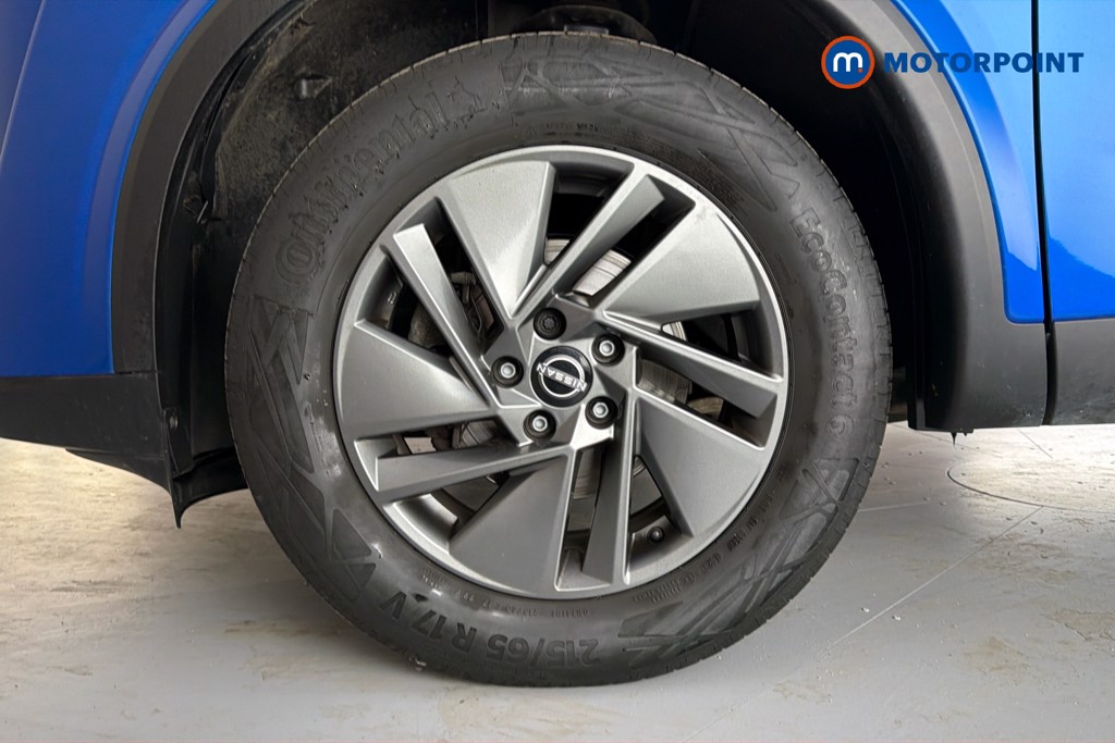 Nissan Qashqai Acenta Premium Manual Petrol SUV - Stock Number (1650546) - 47th supplementary image