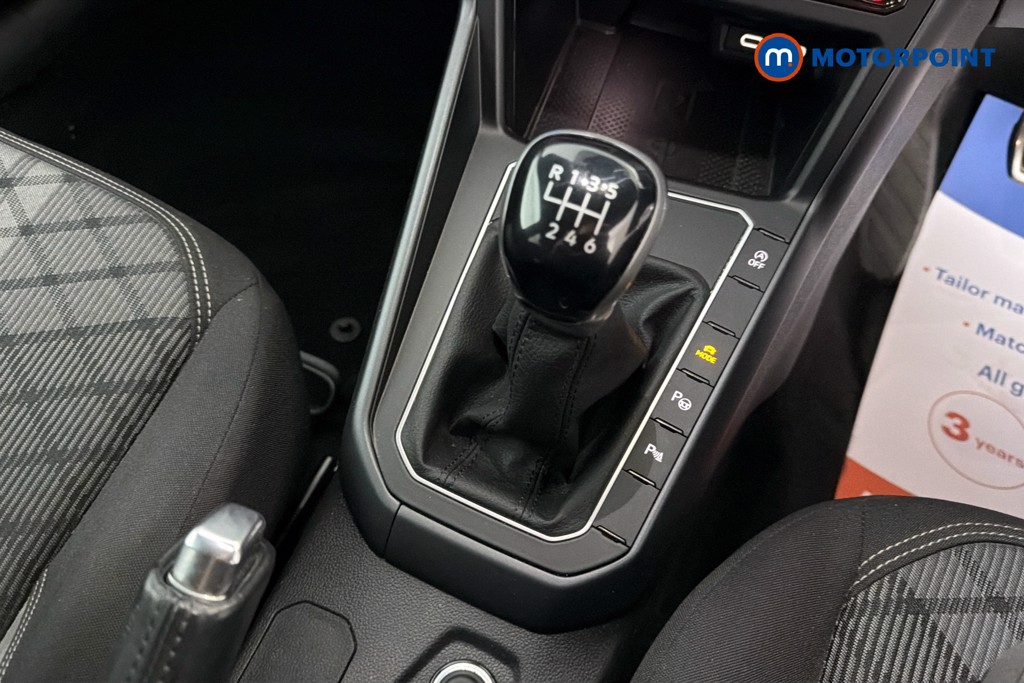 Volkswagen Taigo R-Line Manual Petrol SUV - Stock Number (1650597) - 15th supplementary image