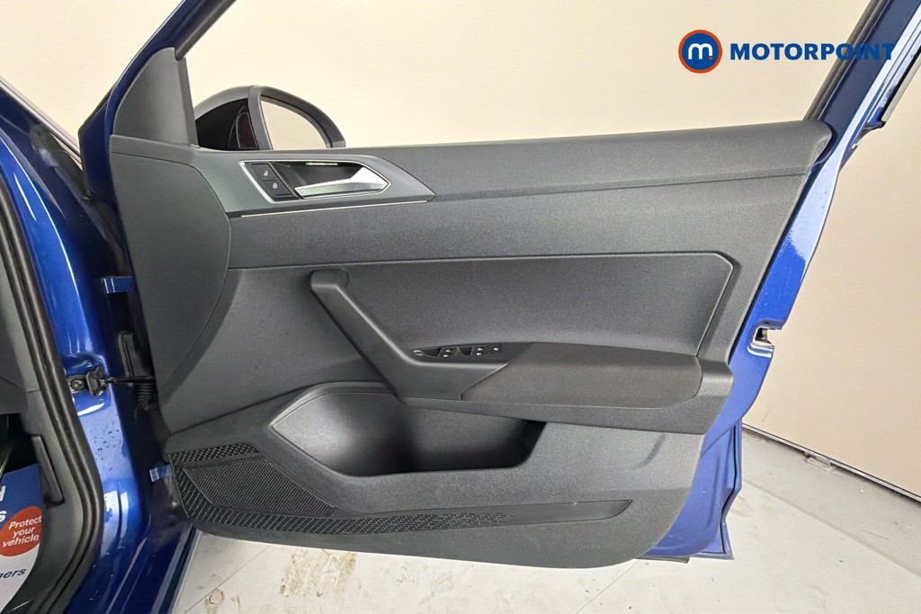 Volkswagen Taigo R-Line Manual Petrol SUV - Stock Number (1650597) - 19th supplementary image