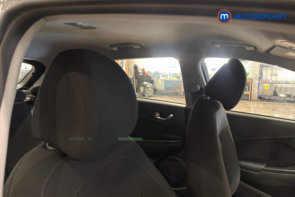 Hyundai Kona Se Connect Automatic Petrol-Electric Hybrid SUV - Stock Number (1650647) - 23rd supplementary image