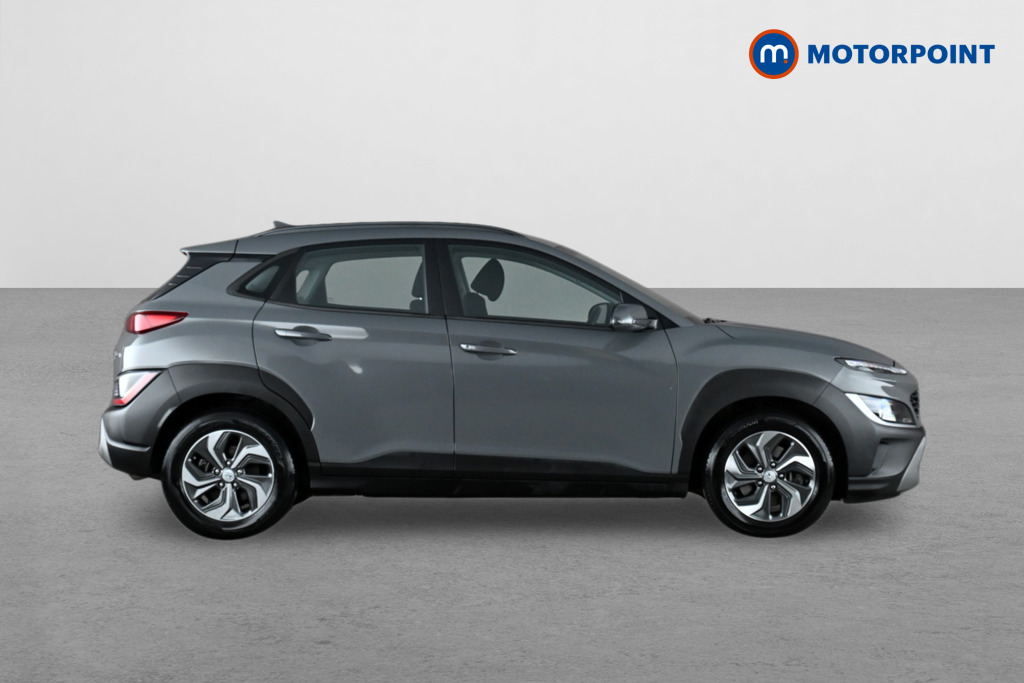 Hyundai Kona Se Connect Automatic Petrol-Electric Hybrid SUV - Stock Number (1650647) - Drivers side