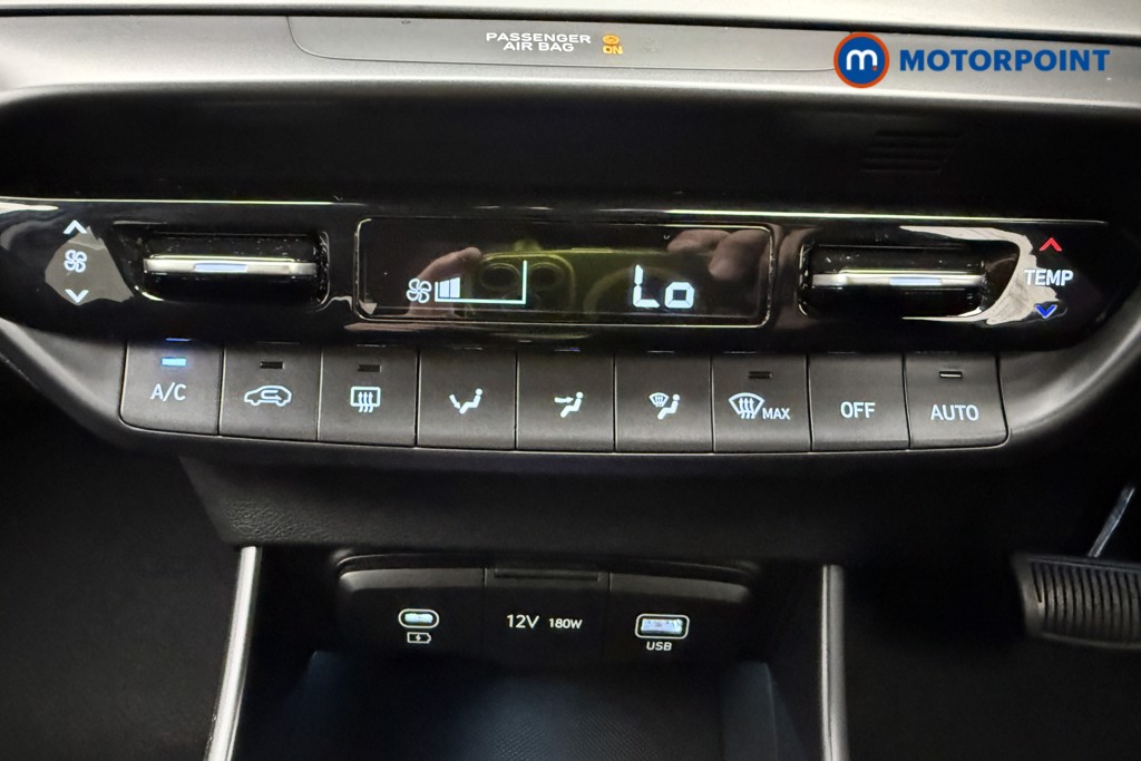 Hyundai I20 Premium Automatic Petrol Hatchback - Stock Number (1650786) - 12th supplementary image