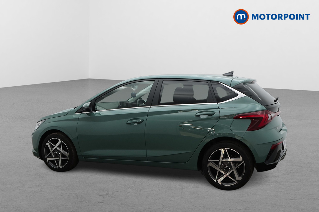 Hyundai I20 Premium Automatic Petrol Hatchback - Stock Number (1650786) - Passenger side rear corner
