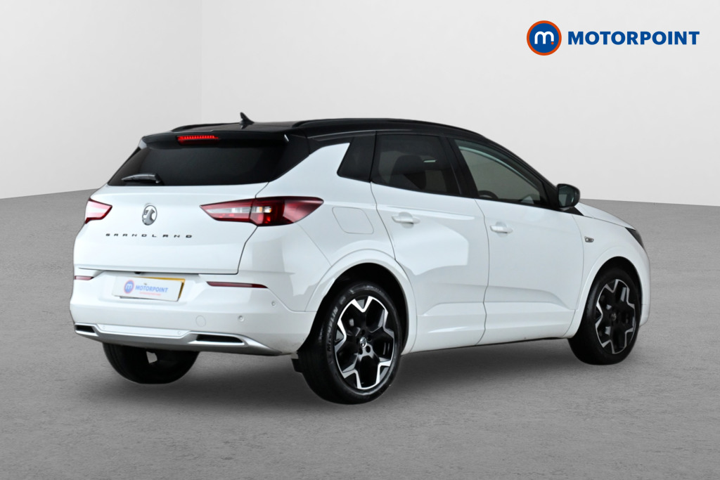 Vauxhall Grandland Ultimate Manual Petrol SUV - Stock Number (1650848) - Drivers side rear corner