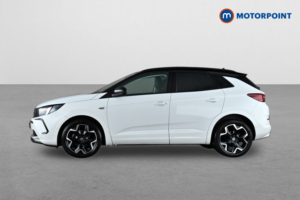 Vauxhall Grandland Ultimate Manual Petrol SUV - Stock Number (1650848) - Passenger side