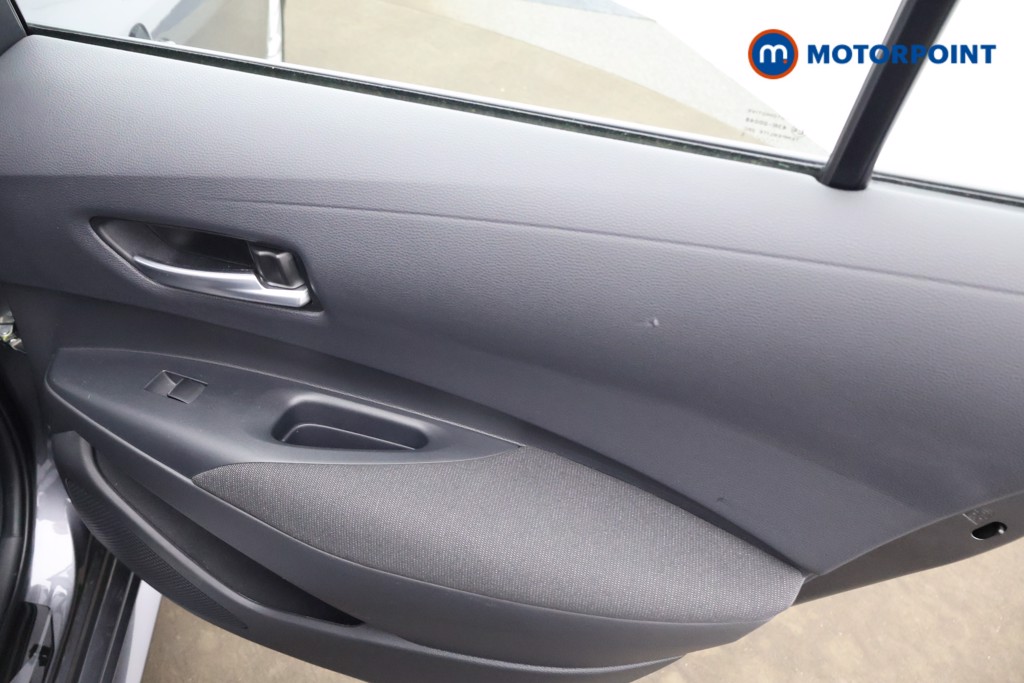 Toyota Corolla Icon Automatic Petrol-Electric Hybrid Estate - Stock Number (1650982) - 16th supplementary image