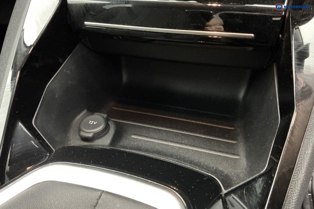 Peugeot 208 Allure Premium -Plus Manual Petrol Hatchback - Stock Number (1651226) - 16th supplementary image