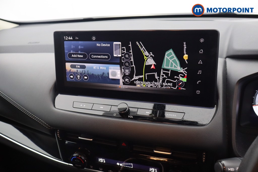 Nissan Qashqai N-Connecta Manual Petrol SUV - Stock Number (1651269) - 5th supplementary image