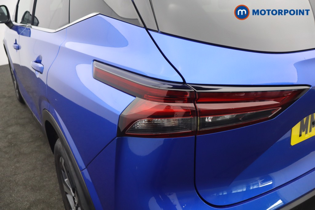 Nissan Qashqai N-Connecta Manual Petrol SUV - Stock Number (1651269) - 16th supplementary image