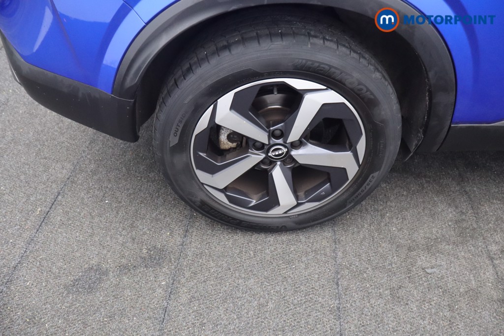 Nissan Qashqai N-Connecta Manual Petrol SUV - Stock Number (1651269) - 18th supplementary image