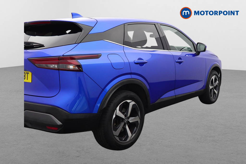 Nissan Qashqai N-Connecta Manual Petrol SUV - Stock Number (1651269) - Drivers side rear corner