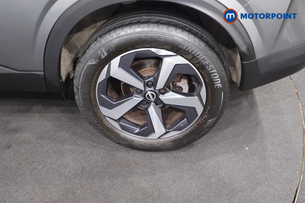 Nissan Qashqai N-Connecta Manual Petrol SUV - Stock Number (1651281) - 21st supplementary image