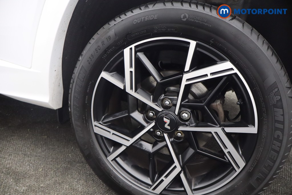 Hyundai Tucson N Line Manual Petrol SUV - Stock Number (1651450) - 29th supplementary image