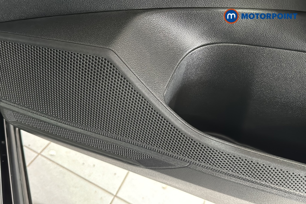 Volkswagen T-Cross SEL Manual Petrol SUV - Stock Number (1651635) - 21st supplementary image