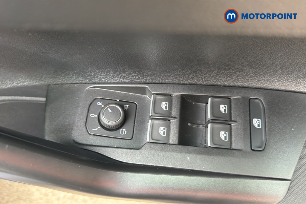 Volkswagen Polo Style Manual Petrol Hatchback - Stock Number (1651712) - 19th supplementary image