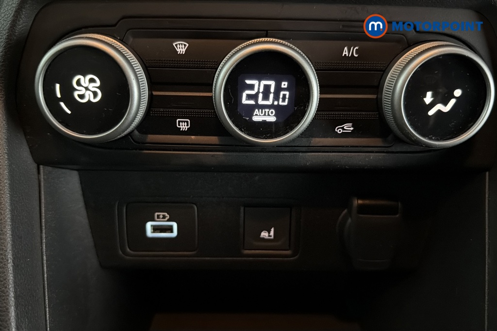 Dacia Jogger Extreme Automatic Petrol-Electric Hybrid People Carrier - Stock Number (1651758) - 12th supplementary image