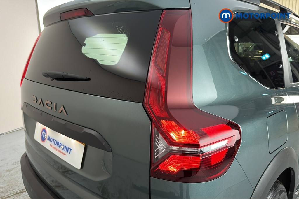 Dacia Jogger Extreme Automatic Petrol-Electric Hybrid People Carrier - Stock Number (1651758) - 36th supplementary image
