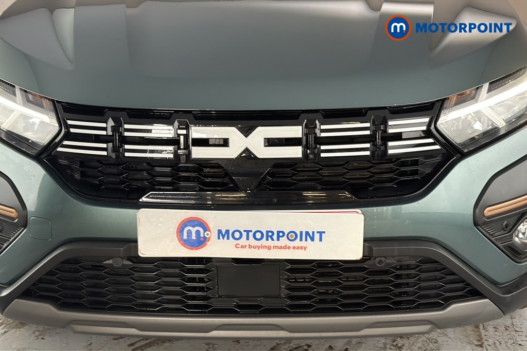 Dacia Jogger Extreme Automatic Petrol-Electric Hybrid People Carrier - Stock Number (1651758) - 43rd supplementary image