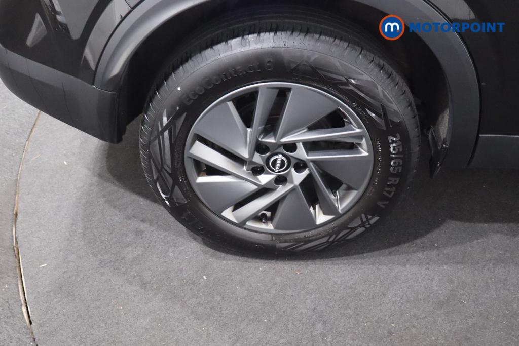 Nissan Qashqai Acenta Premium Manual Petrol SUV - Stock Number (1651813) - 19th supplementary image