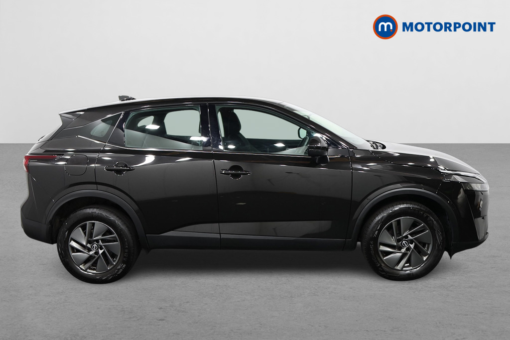 Nissan Qashqai Acenta Premium Manual Petrol SUV - Stock Number (1651813) - Drivers side
