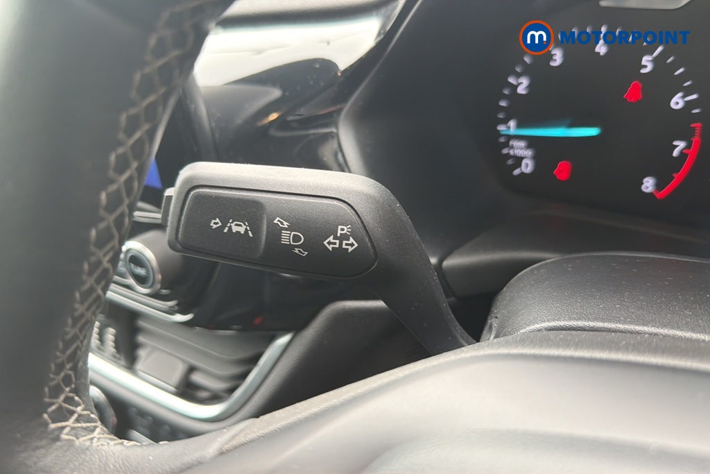 Ford Fiesta Titanium Automatic Petrol Hatchback - Stock Number (1651818) - 5th supplementary image