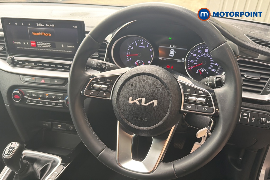 KIA Ceed 3 Manual Petrol Hatchback - Stock Number (1651974) - 2nd supplementary image