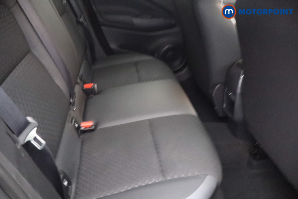 Nissan Juke N-Connecta Automatic Petrol-Electric Hybrid SUV - Stock Number (1652219) - 9th supplementary image