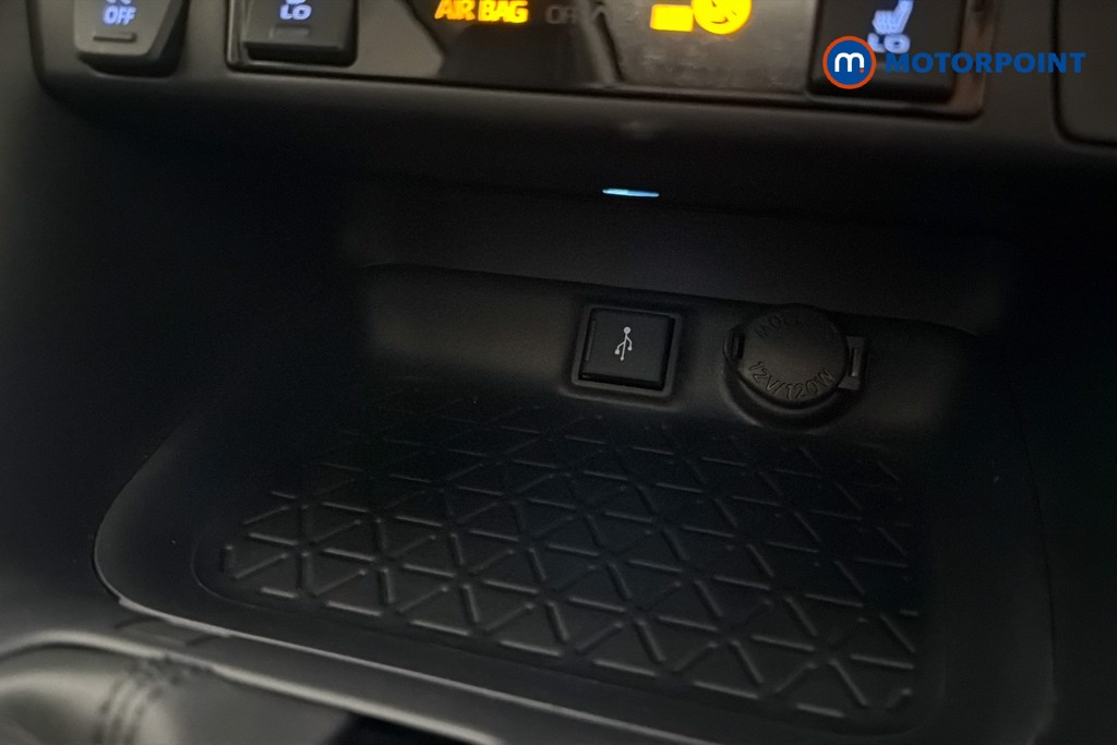 Toyota Rav4 Excel Automatic Petrol-Electric Hybrid SUV - Stock Number (1652266) - 17th supplementary image