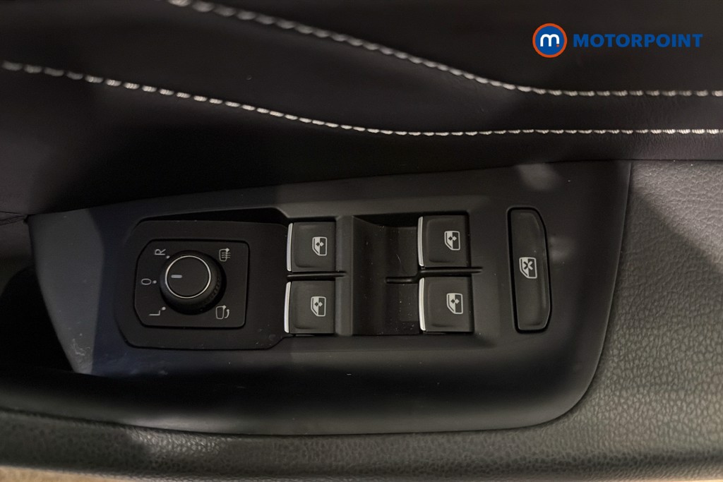 Volkswagen Arteon R-Line Automatic Petrol Hatchback - Stock Number (1652372) - 20th supplementary image
