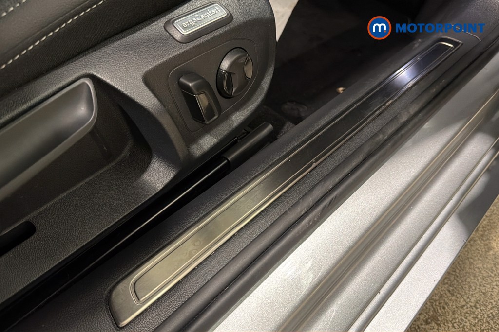 Volkswagen Arteon R-Line Automatic Petrol Hatchback - Stock Number (1652372) - 27th supplementary image