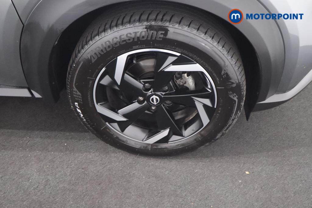 Nissan Juke N-Connecta Automatic Petrol SUV - Stock Number (1652382) - 20th supplementary image