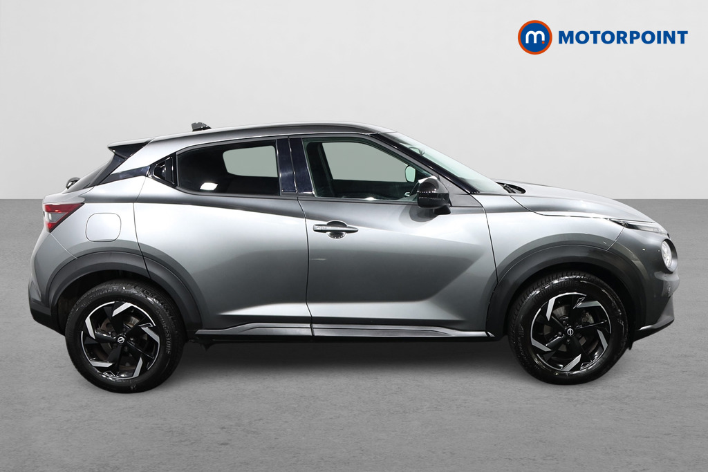 Nissan Juke N-Connecta Automatic Petrol SUV - Stock Number (1652382) - Drivers side