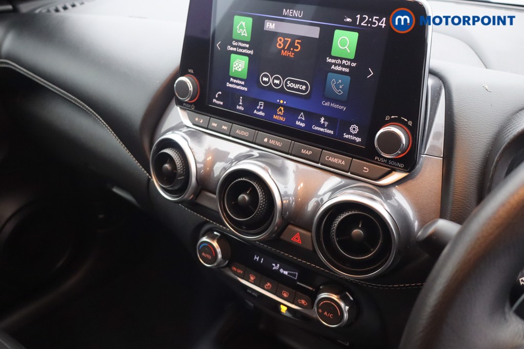 Nissan Juke N-Connecta Automatic Petrol SUV - Stock Number (1652384) - 7th supplementary image