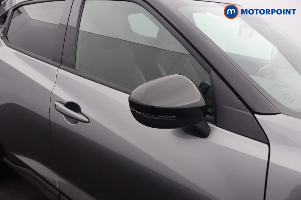 Nissan Juke N-Connecta Automatic Petrol SUV - Stock Number (1652384) - 11th supplementary image