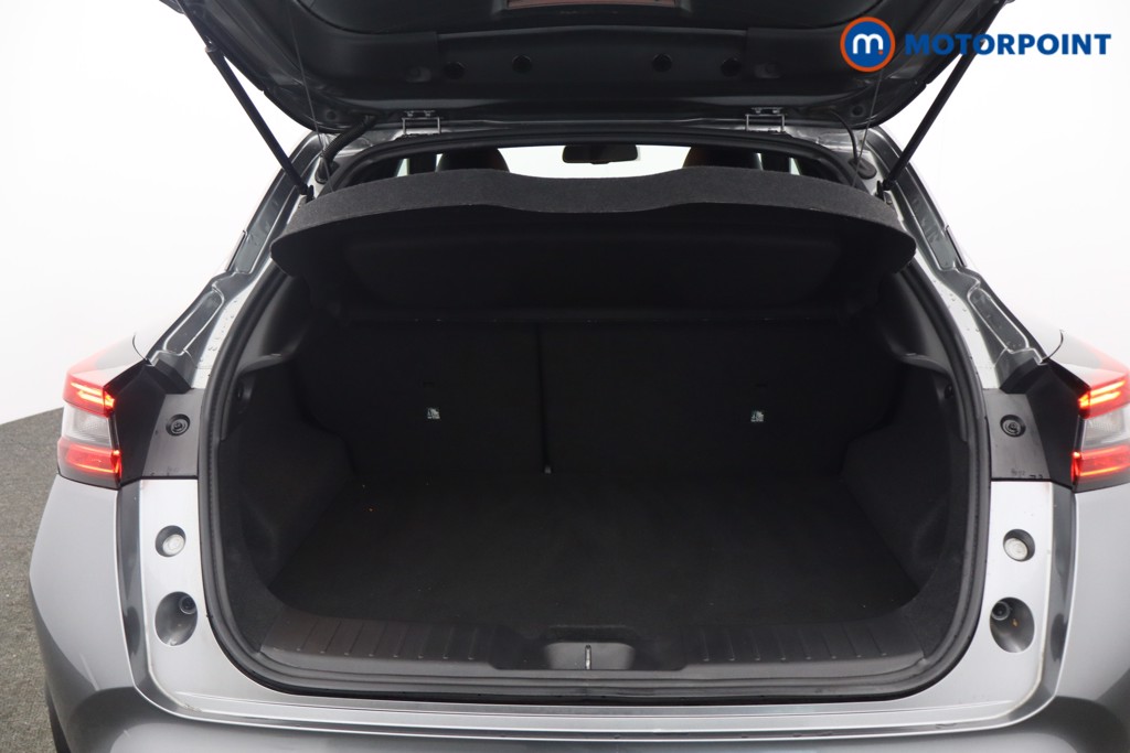 Nissan Juke N-Connecta Automatic Petrol SUV - Stock Number (1652384) - 17th supplementary image