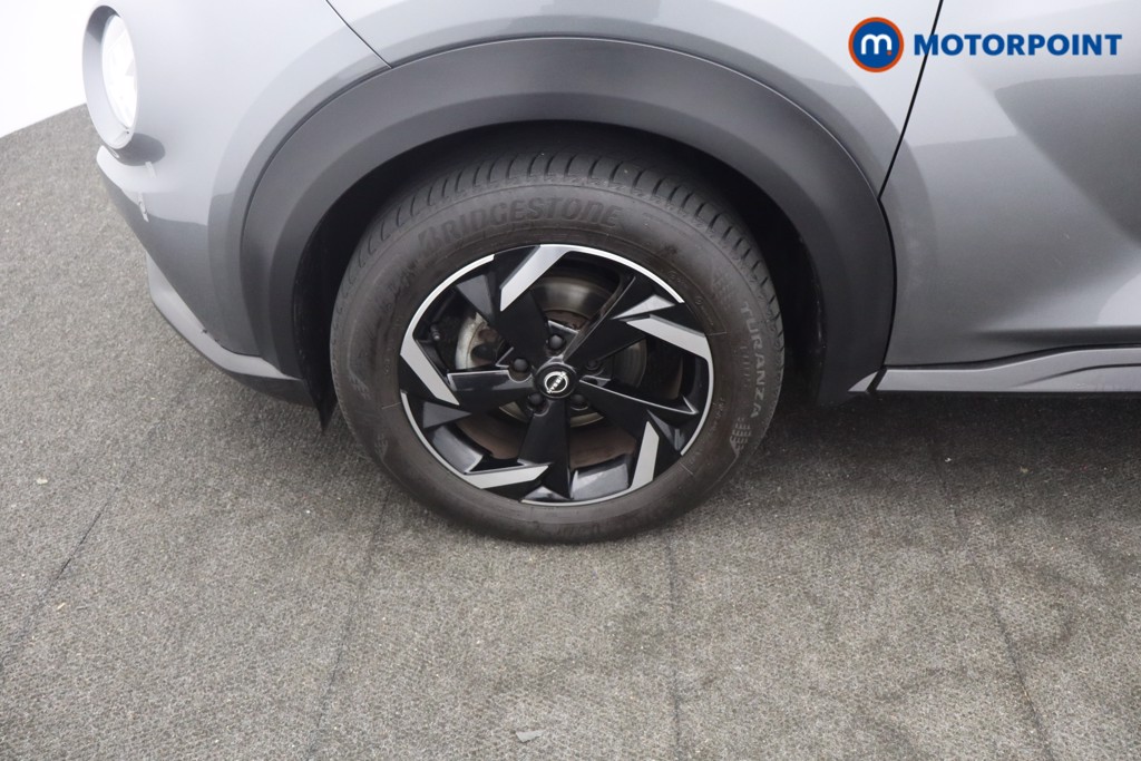 Nissan Juke N-Connecta Automatic Petrol SUV - Stock Number (1652384) - 20th supplementary image