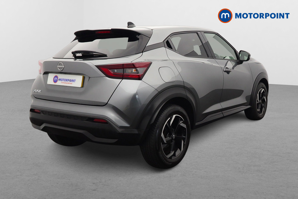 Nissan Juke N-Connecta Automatic Petrol SUV - Stock Number (1652384) - Drivers side rear corner